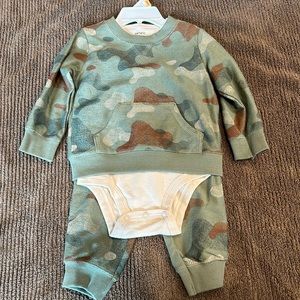 Carter’s 12 month Camo 3 Piece Set NEW